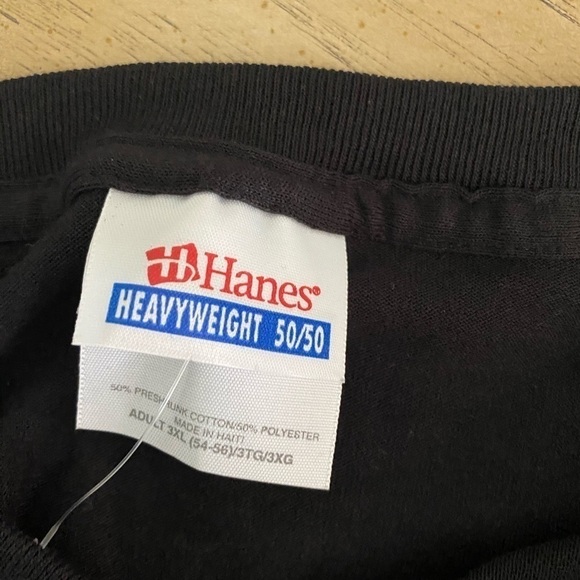 RHINESTONE Red Lip T Shirt 3XL New - Picture 3 of 3